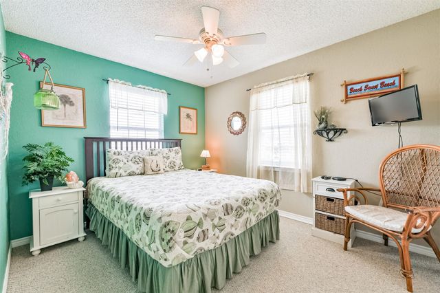 4030 Fort Bend Drive, Galveston, TX 77554