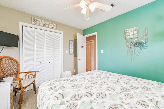 4030 Fort Bend Drive, Galveston, TX 77554