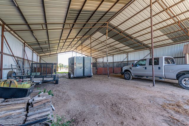 2141 Rs County Road 2250, Alba, TX 75410