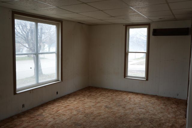 220 W. TRAER ST., Greene, IA 50636