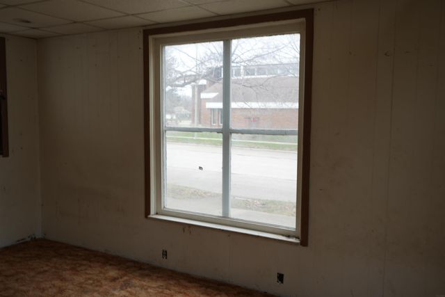 220 W. TRAER ST., Greene, IA 50636