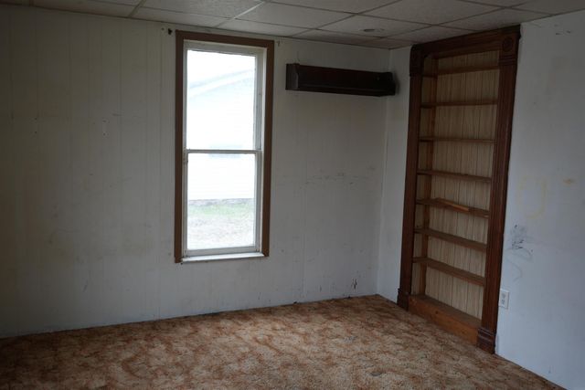 220 W. TRAER ST., Greene, IA 50636