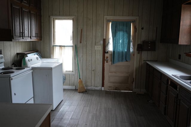 220 W. TRAER ST., Greene, IA 50636