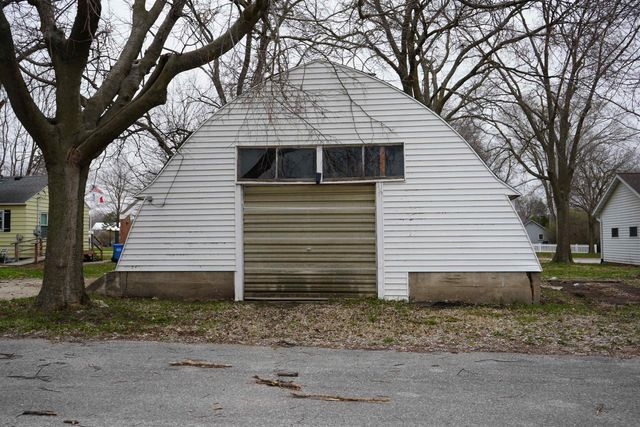 220 W. TRAER ST., Greene, IA 50636