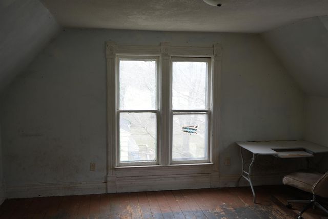 220 W. TRAER ST., Greene, IA 50636