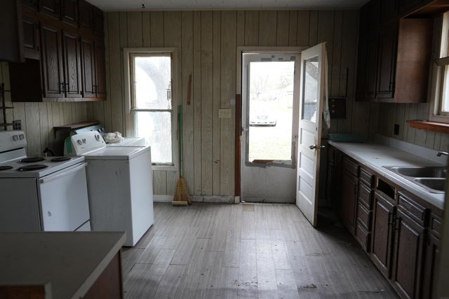 220 W. TRAER ST., Greene, IA 50636