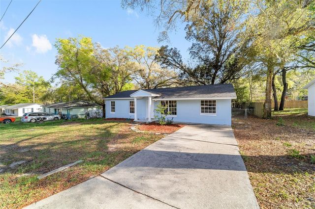 2216 NE 38TH STREET, Ocala, FL 34479