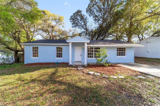 2216 NE 38TH STREET, Ocala, FL 34479