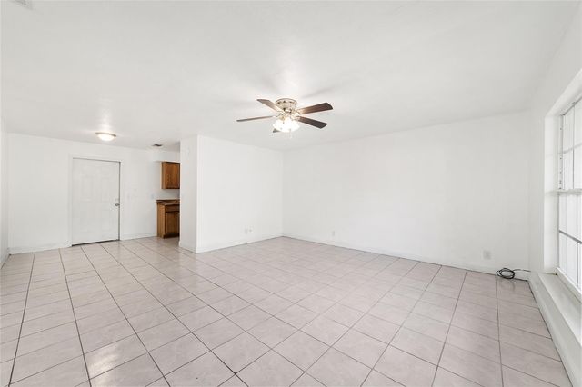 2216 NE 38TH STREET, Ocala, FL 34479