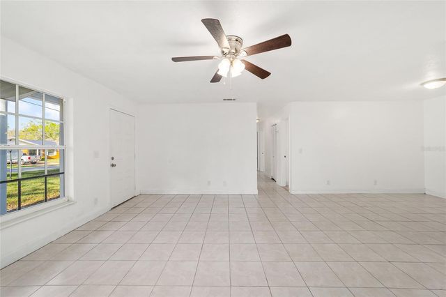 2216 NE 38TH STREET, Ocala, FL 34479