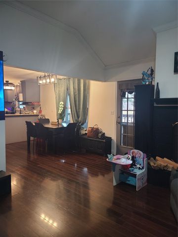 1605 Top Bluff Lane, Shreveport, LA 71109