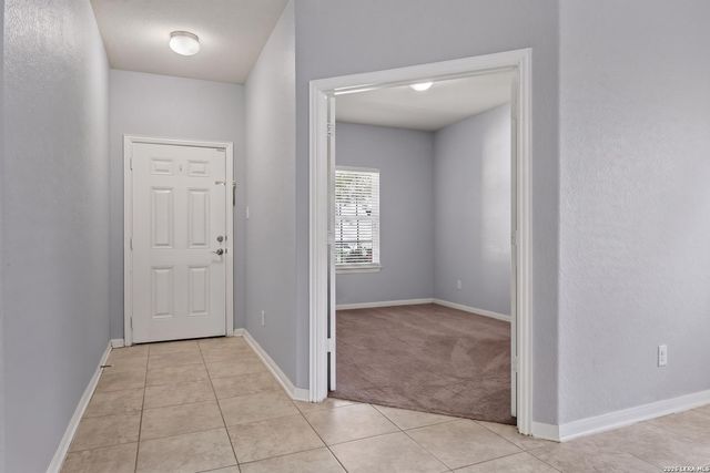 1926 Laurel Pathway, San Antonio, TX 78245