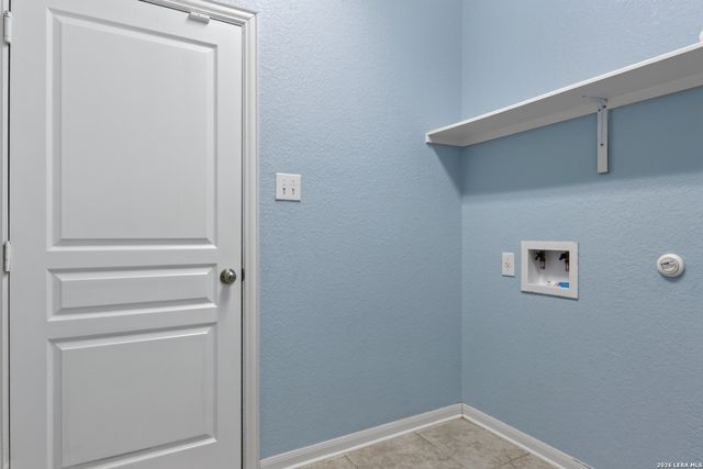 1926 Laurel Pathway, San Antonio, TX 78245