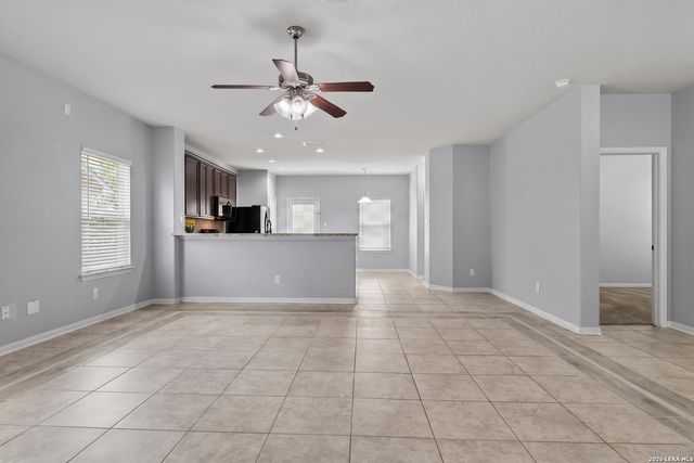 1926 Laurel Pathway, San Antonio, TX 78245
