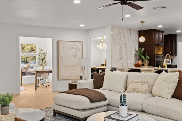 2324 Wooded Acres Drive, Waco, TX 76710