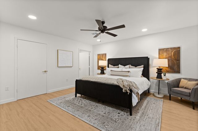 2324 Wooded Acres Drive, Waco, TX 76710