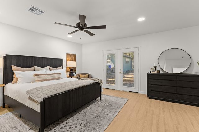 2324 Wooded Acres Drive, Waco, TX 76710