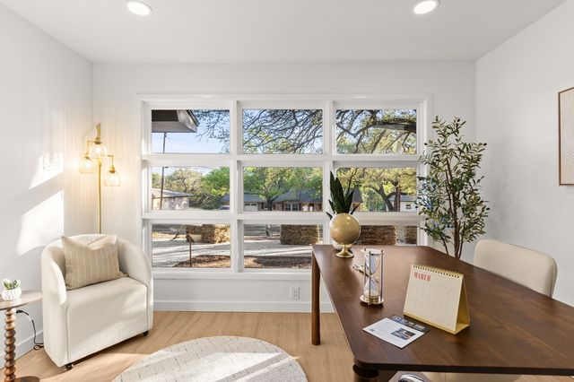 2324 Wooded Acres Drive, Waco, TX 76710