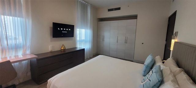 777 N Ocean Drive N533, Hollywood, FL 33019