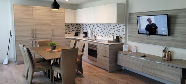 777 N Ocean Drive N533, Hollywood, FL 33019