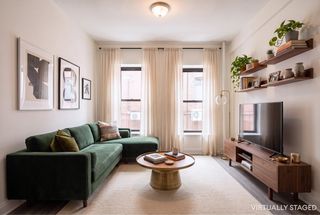 32 2ND Avenue # 4, New York City, NY 10003