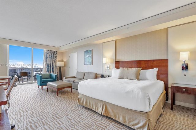 18001 Collins Avenue 1817, Sunny Isles Beach, FL 33160