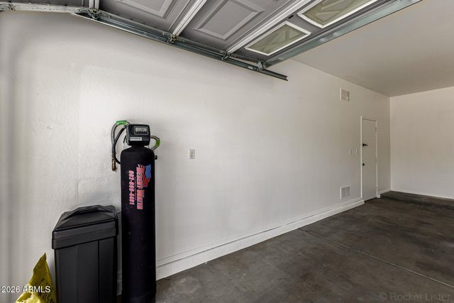 18564 W Onyx Avenue, Waddell, AZ 85355