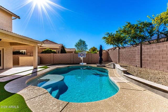 18564 W Onyx Avenue, Waddell, AZ 85355