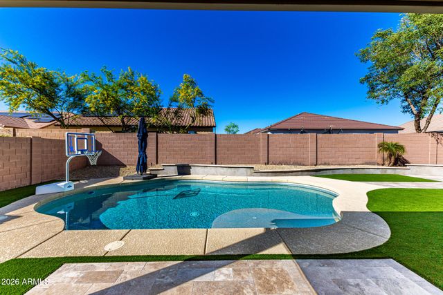 18564 W Onyx Avenue, Waddell, AZ 85355