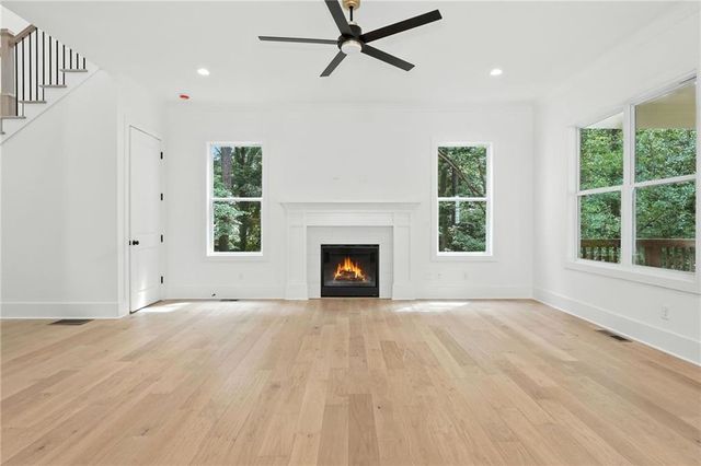 1664 Crestridge SE Drive, Marietta, GA 30067