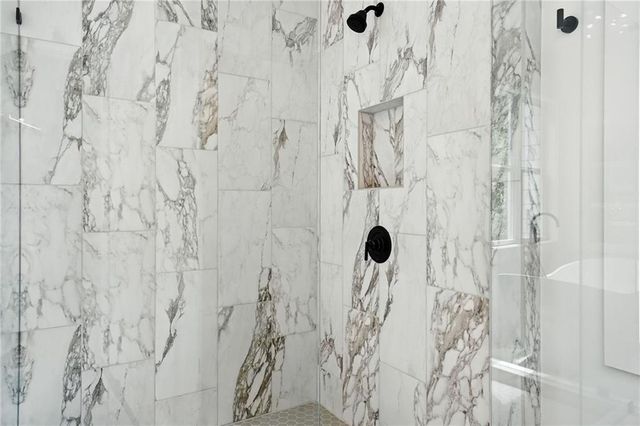 1664 Crestridge SE Drive, Marietta, GA 30067