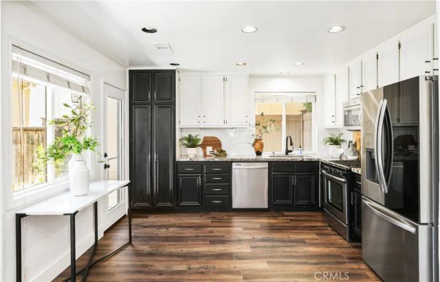 26 Bloomfield Lane, Rancho Santa Margarita, CA 92688