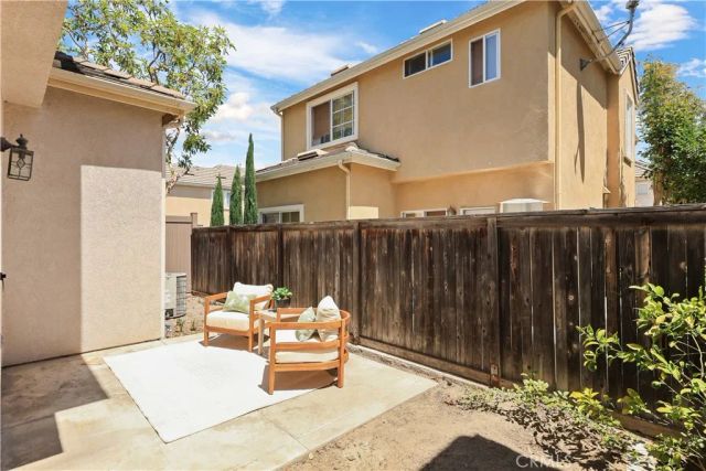 26 Bloomfield Lane, Rancho Santa Margarita, CA 92688