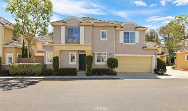 26 Bloomfield Lane, Rancho Santa Margarita, CA 92688