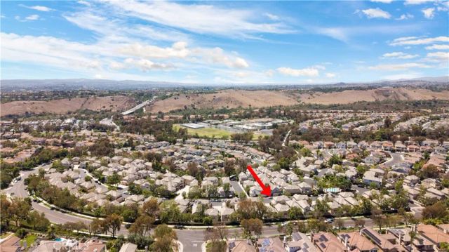 26 Bloomfield Lane, Rancho Santa Margarita, CA 92688