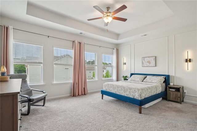302 Braswell Court, Woodstock, GA 30188