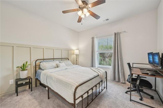 302 Braswell Court, Woodstock, GA 30188