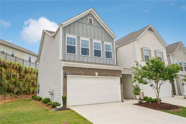 302 Braswell Court, Woodstock, GA 30188