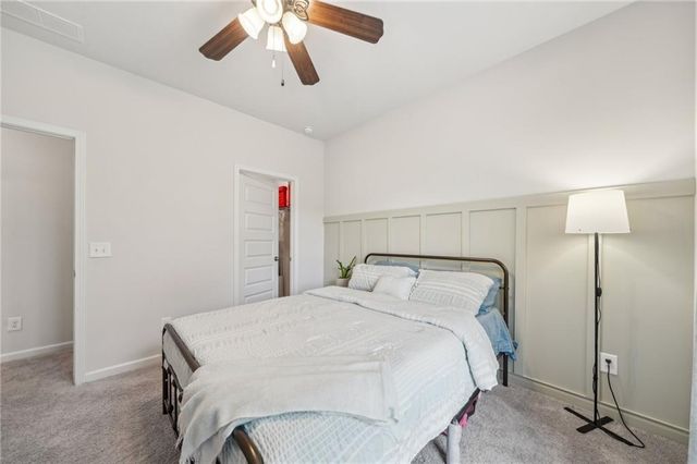 302 Braswell Court, Woodstock, GA 30188