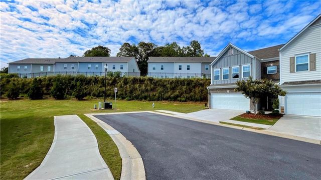 302 Braswell Court, Woodstock, GA 30188