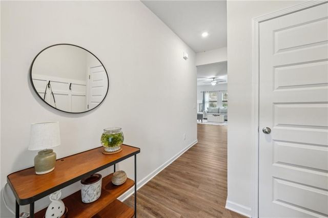 302 Braswell Court, Woodstock, GA 30188