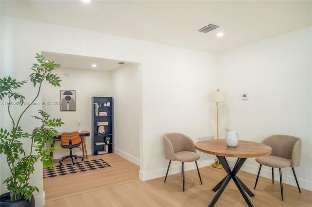 3251 NW 23rd Ct, Lauderdale Lakes, FL 33311