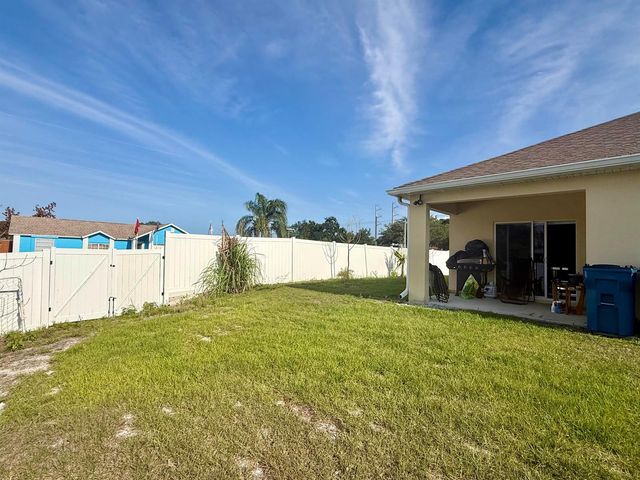 1405 Pace Drive NW, Palm Bay, FL 32907