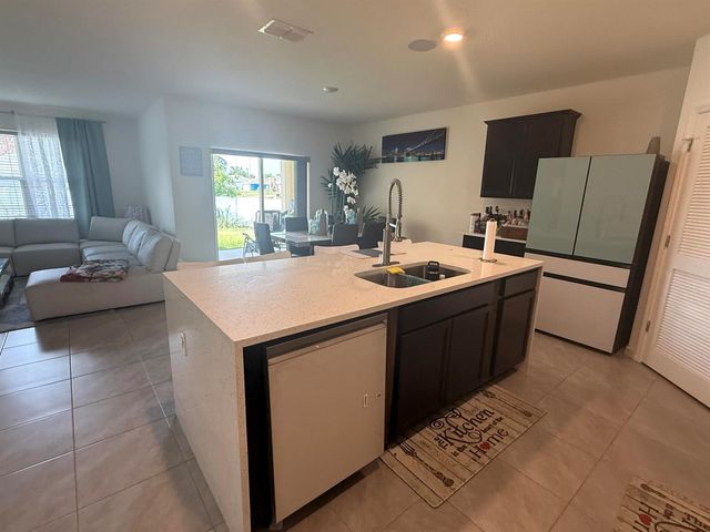 1405 Pace Drive NW, Palm Bay, FL 32907