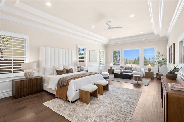 111 Shady Arbor, Irvine, CA 92618