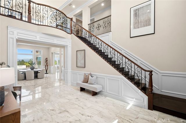 111 Shady Arbor, Irvine, CA 92618