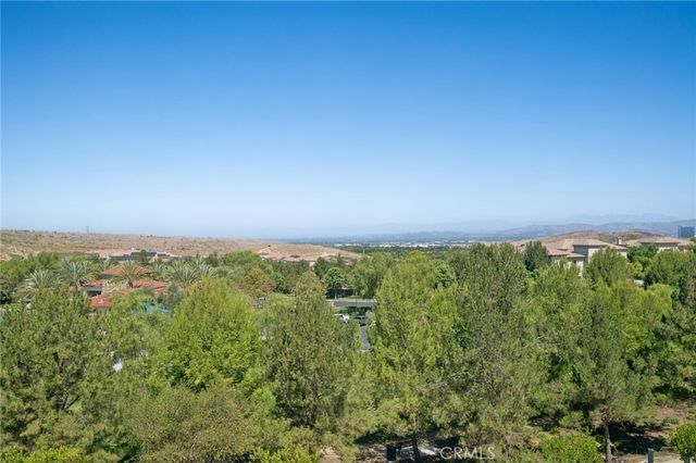 111 Shady Arbor, Irvine, CA 92618