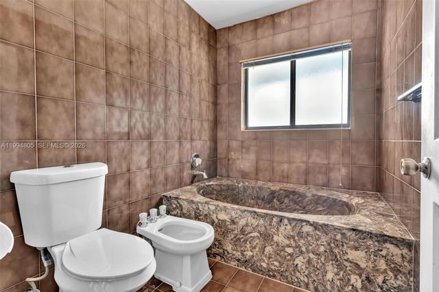 3601 NE 168th Street 108, North Miami Beach, FL 33160
