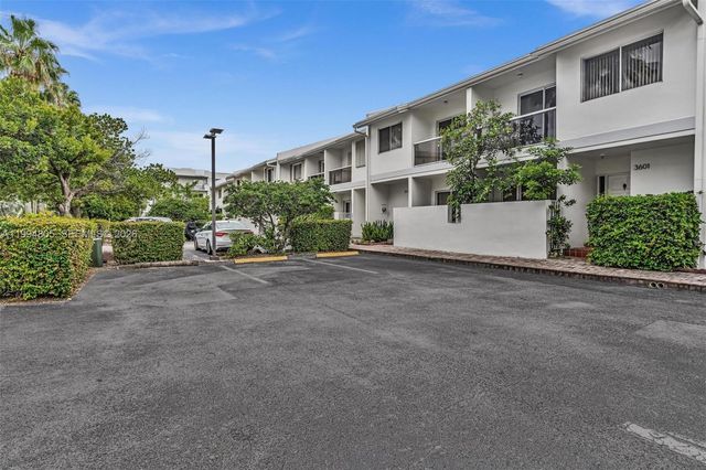 3601 NE 168th Street 108, North Miami Beach, FL 33160