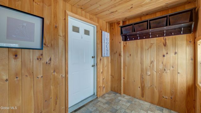 165 County Hwy 123, Mayfield, NY 12117